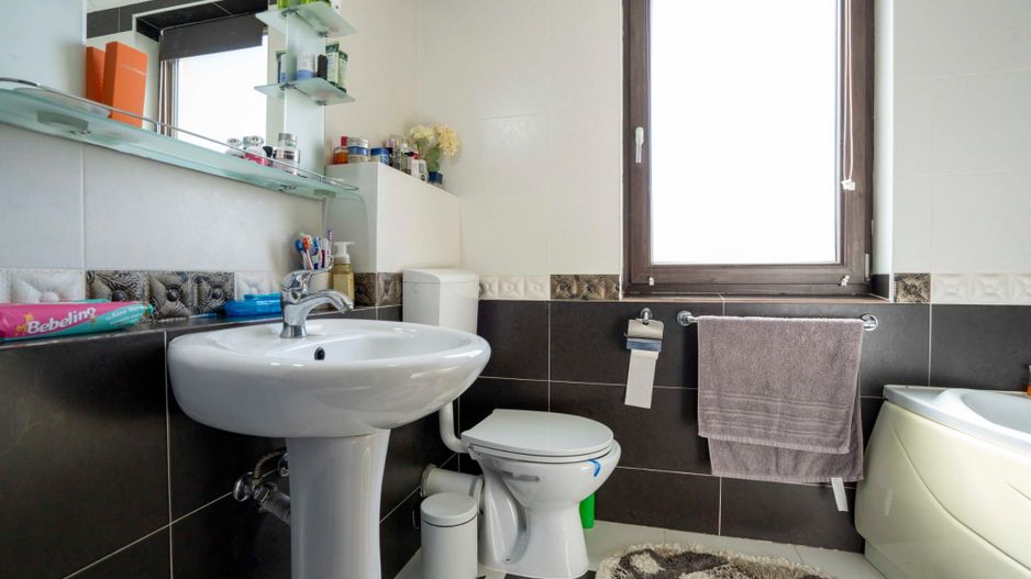 Casa cu teren 760 mp Episcopia Oradea - Poză 16