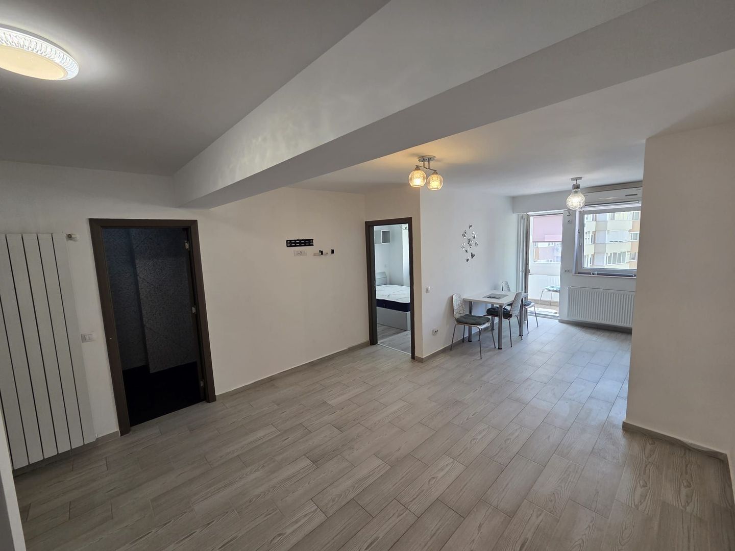 Se oferă spre închiriere apartament 2 camere, complet mobilat - Poză 3