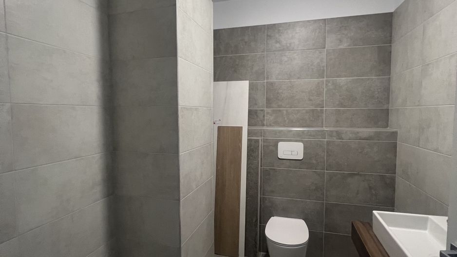 IDEAL PENTRU AFACEREA TA - SPATIU COMERCIAL - Poză 6