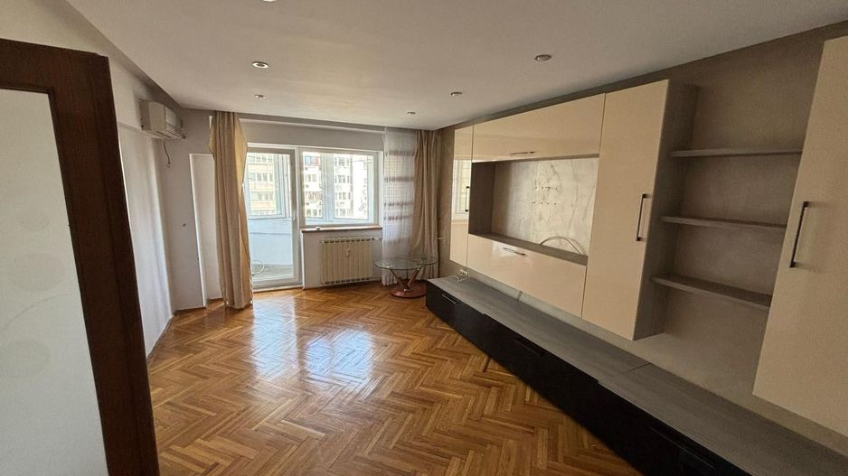 Vanzare Apartament 2 Camere Stradal Bulevardul Decebal - Poză 8