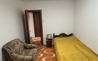 BRASADAS vinde ap 2 cam Botizului etaj 2 cu balcon - Poză 2