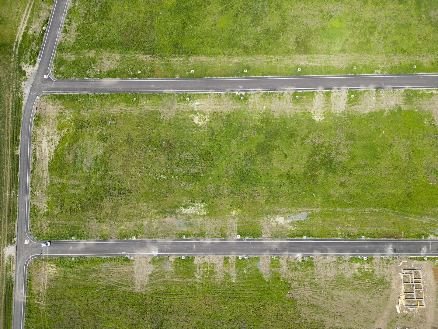 Loc de casa de 476 mp în Via Carmina - Poză 20