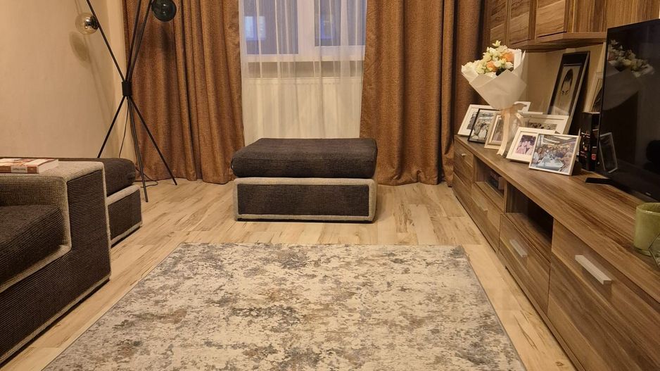 Apartament 3 camere 2 dormitoare pivnita in Vasile Aaron - Poză 7