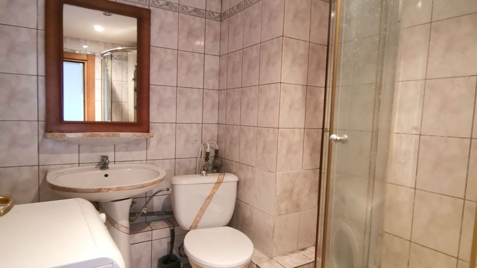 3 camere- Metrou Favorit- Comision 0 - Poză 6