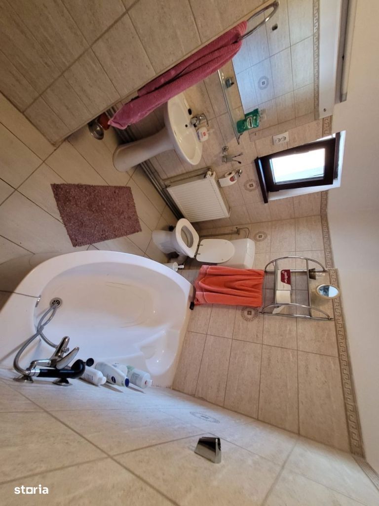 Cotroceni! Vand 530.000 Eur / Inchiriez 1450 eur, vila singur curte. - Poză 12