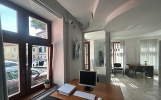 Oportunitate: Cladire de 287 mp în Centrul Istoric al Sibiului - Poză 3
