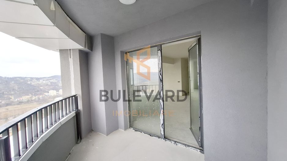 Penthouse 194 mp utili + 4 balcoane, view superb! - Poză 23