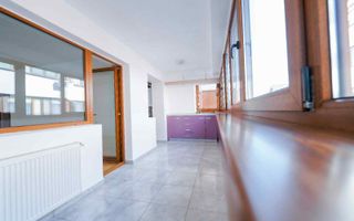 Apartament 2 camere decomandat mutare imediata 66 mp - Poză 1