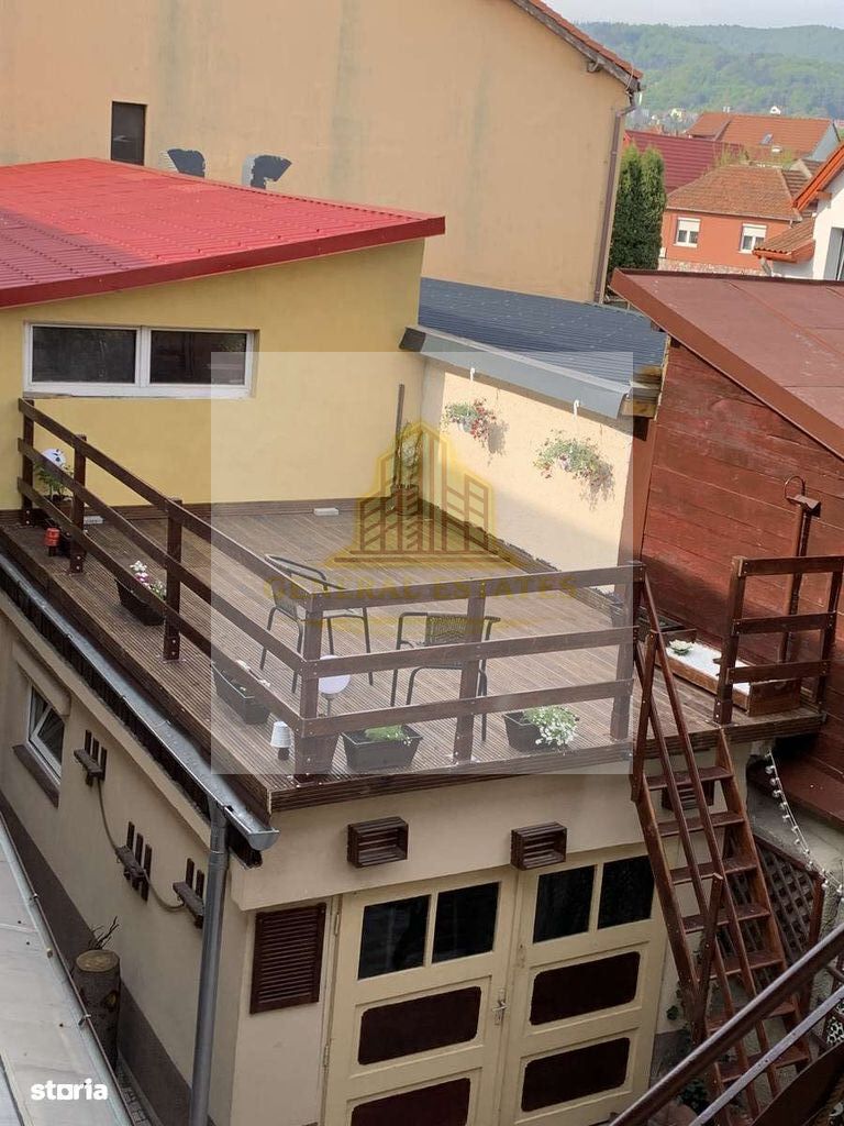 Apartament spatios cu 3 camere - Poză 17