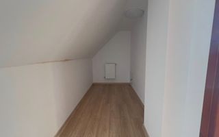 Casa de vanzare la 13 km de Onesti - Poză 15