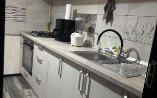 MAAC Imobiliare propune spre vânzare un apartament cu 2 camere, mobilat și utila - Poză 5