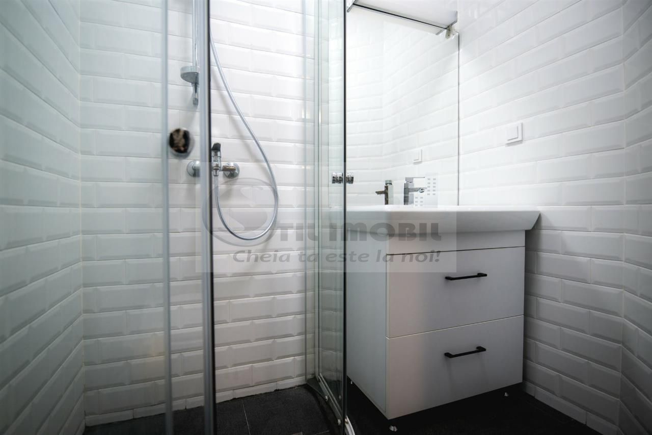 Ap 3 cam, D,74,36 mp, et.2 - Copou – mobilat si utilat 249,900 € - Poză 15