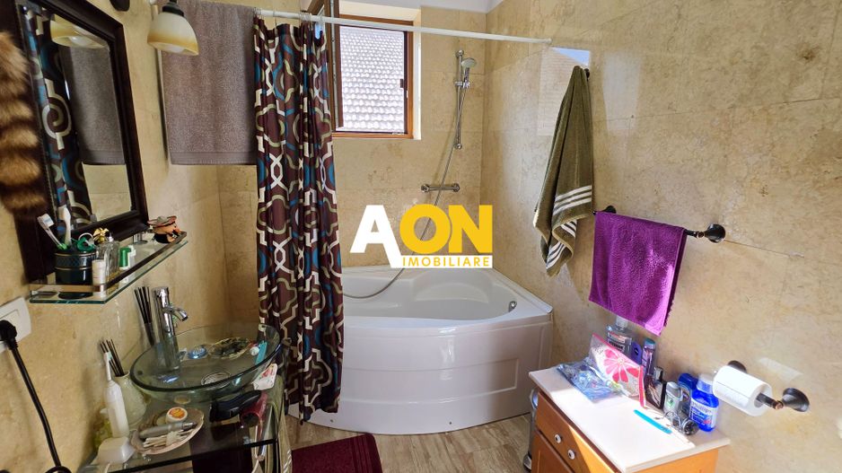 Duplex mobilat, utilat, 4 camere, garaj, zona exclusivista, Cetate - Poză 14