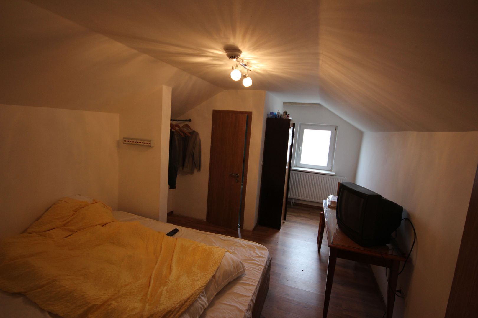 Vila  destinatie camin batrani - Poză 25