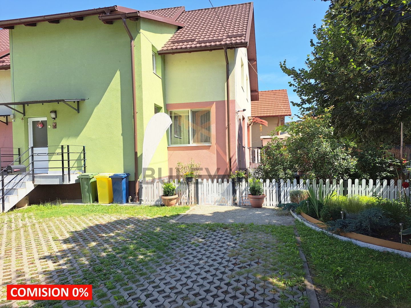 Comision 0! Casa 206 mp utili + pod 60 mp, 4 parcari, 304 mp teren - Poză 2