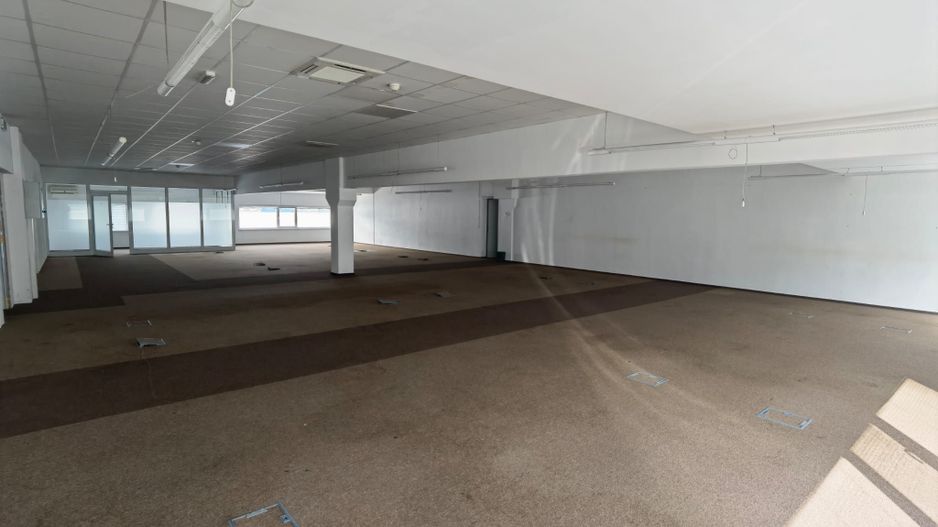 Spatii birouri/servicii - Poză 28