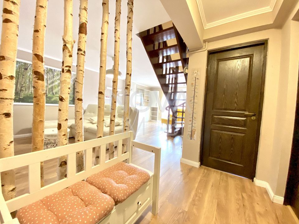 Apartament 3 camere, 2 bai, decomandat in Strand pentru inchiriat - Poză 5