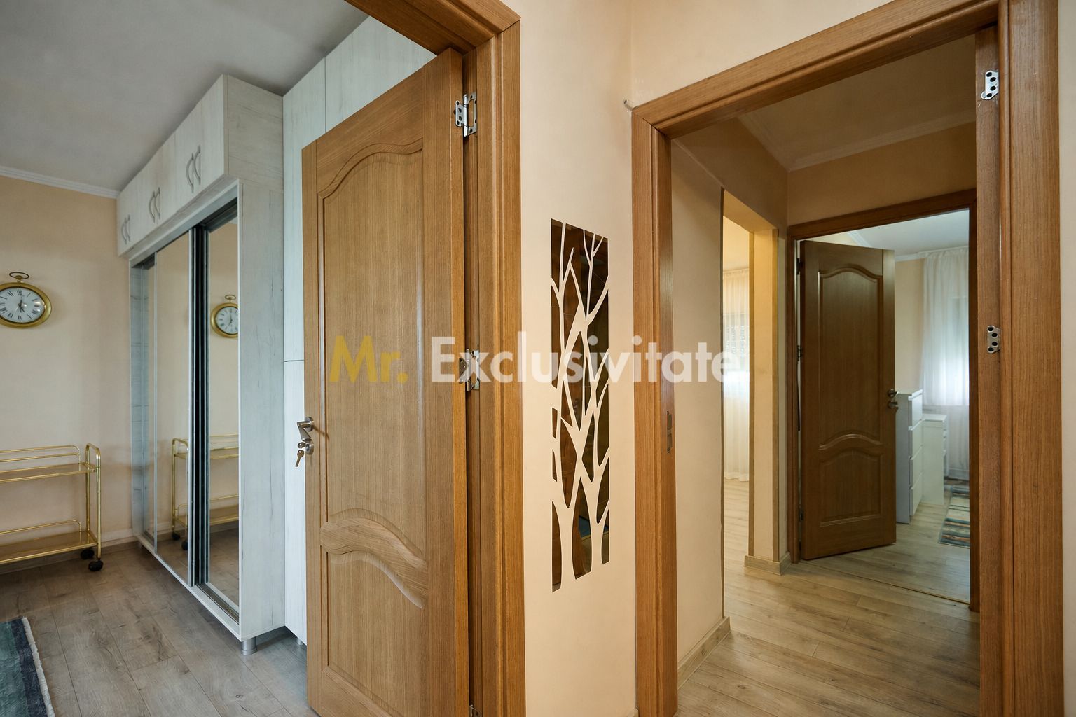 Apartament cu 3 camere, 2 băi și balcon închis | Exercițiu - Poză 16