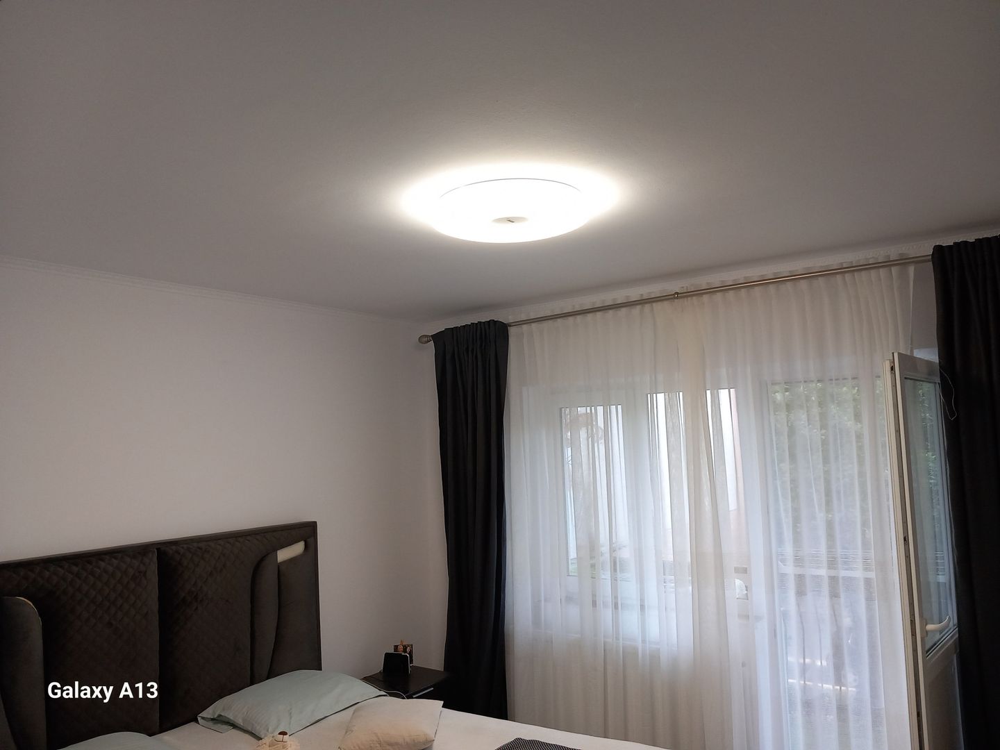 ageuropa.ro vinde apt. 2 cam RENOVAT 78mp utili etajul 1 în Micro 17. - Poză 2