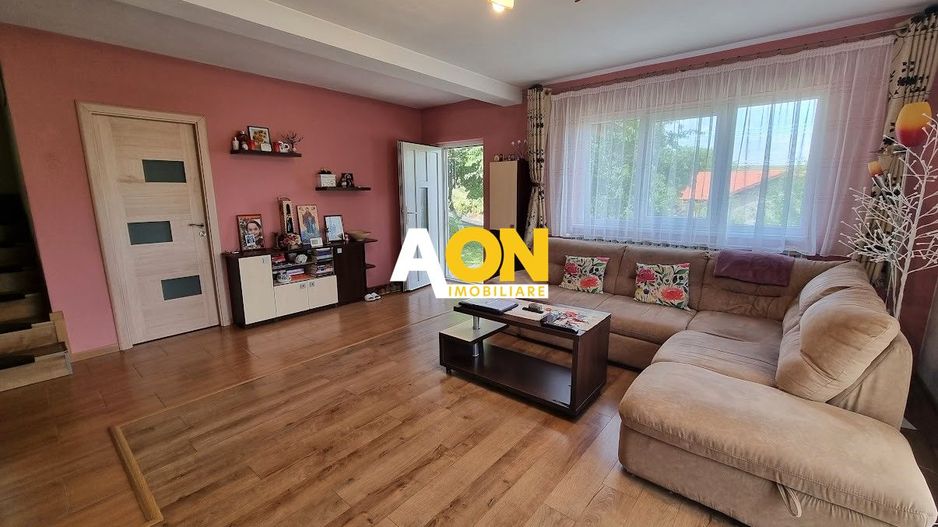 Casa 4 Camere, Comuna Ciugud, 1100mp Teren - Poză 5