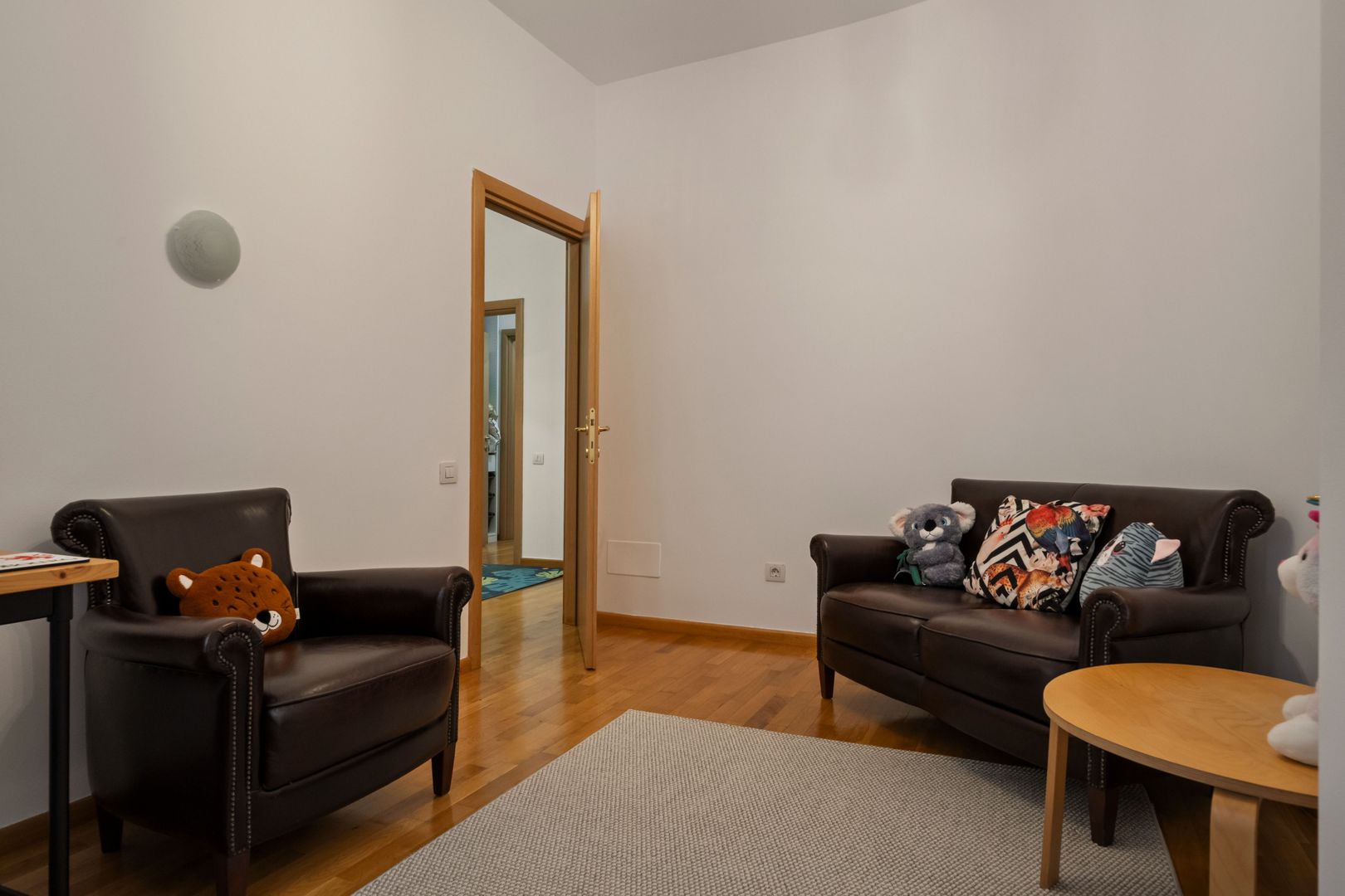 3 camere etaj 1 | Loc parcare | Doua bai | Herastrau - Sos Nordului - Poză 9