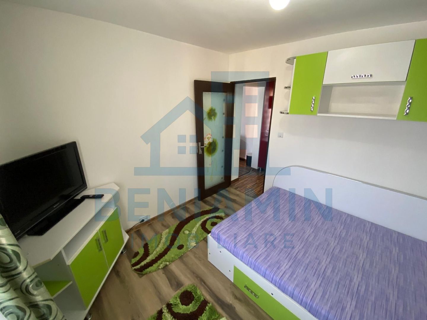 2 camere - mobilat - utilat - centrala proprie - Craiovita Noua - Poză 4