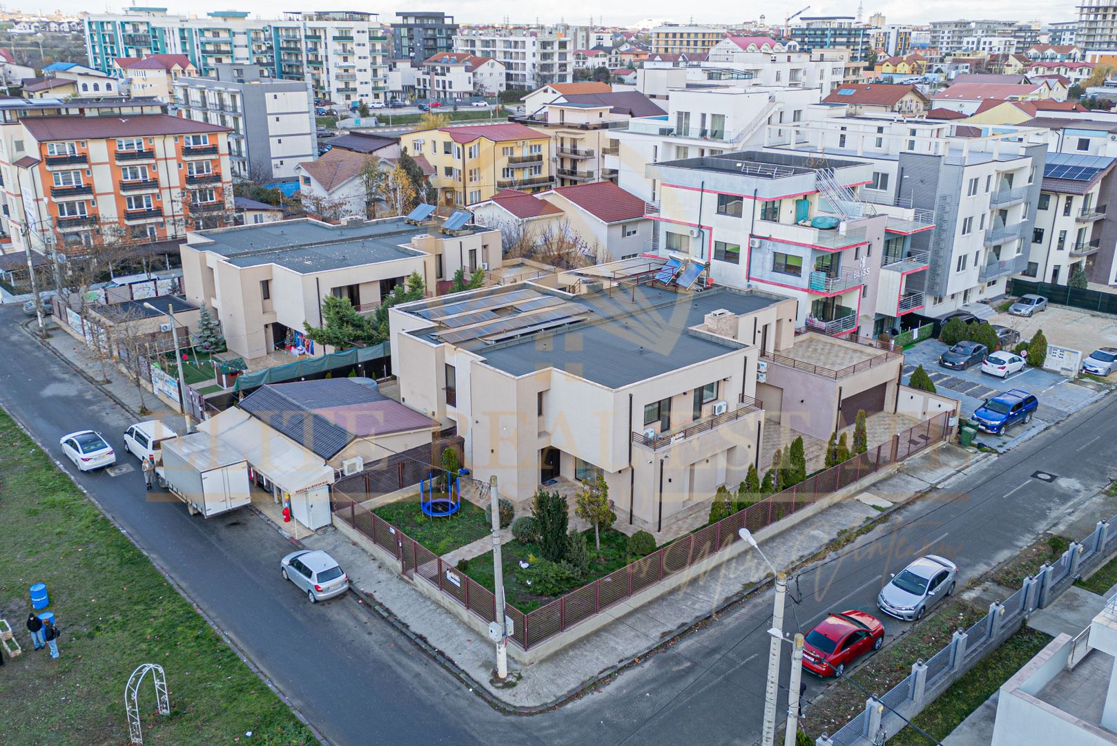 Vilă 5 camere | aproape de mare | alternativă reală la Constanța - Poză 28