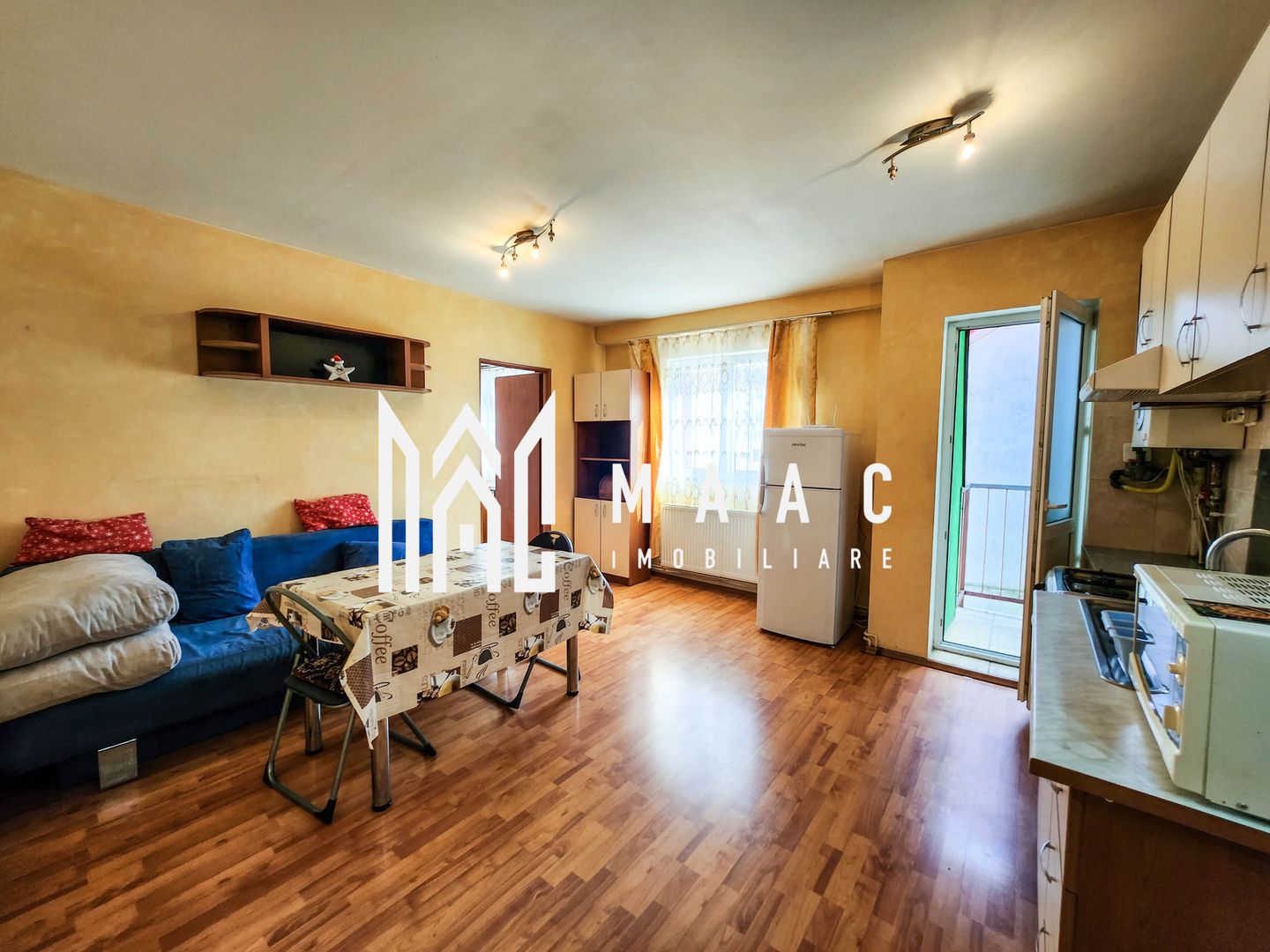 Apartament 2 Camere I Zona Vasile Aaron I Mobilat si utilat - Poză 1