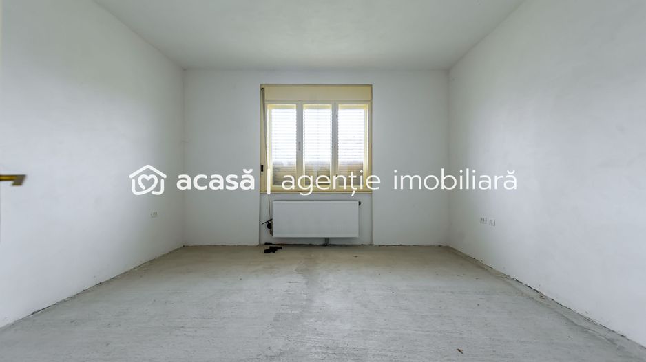 Casă la sol, renovată la gri, cu 3 camere în Nădlac * central - Poză 3