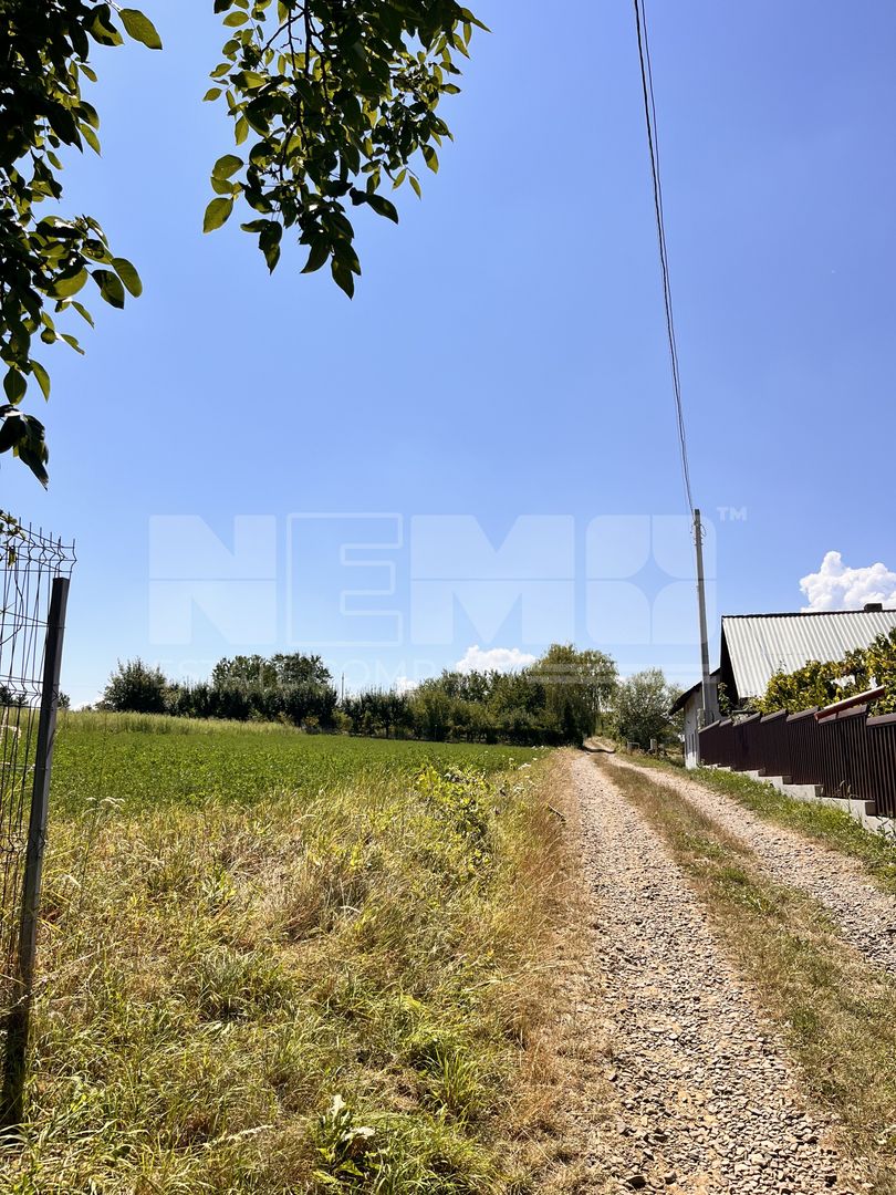 Teren Intravilan de Vânzare 25 Ari | Suceava/Tisauti  I 130.000Euro - Poză 8