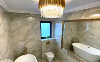 Casa moderna cu priveliste asupra orasului, terasa cu jacuzzi, Iris - Poză 18