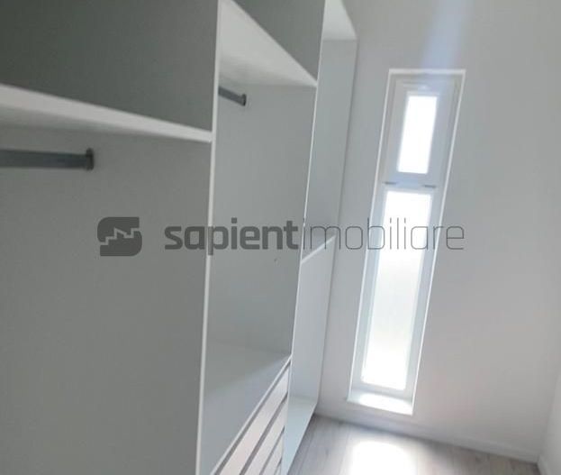 Ap.cu 3 camere lux, cu terasa si curte proprie in Santandrei - Poză 9