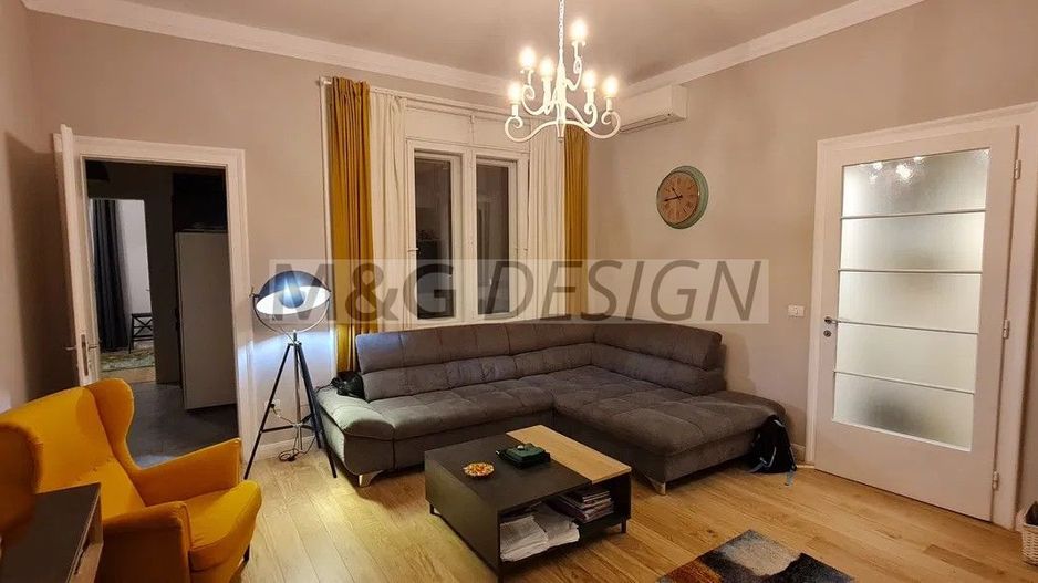 Apartament 4 camere zona Medicina etaj 1 cu centrala - Poză 2