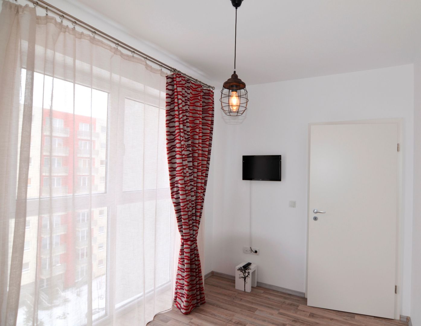 Apartament 2 camere cu Birou sau dormitor copii Avantgarden 3 - Poză 6