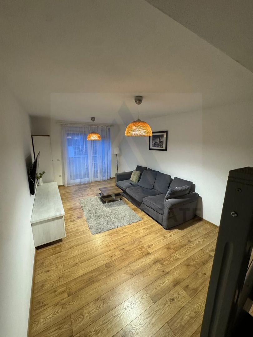 Apartament 4 camere 117 mp utili 2 bai si parcare privata in Selimbar - Poză 1