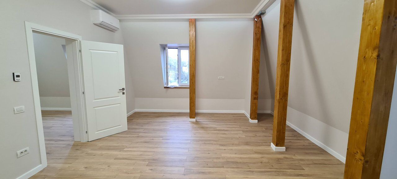 Bulevardul Dacia - Piata Romana | 4 Camere | 2 Bai | Parcare - Poză 8