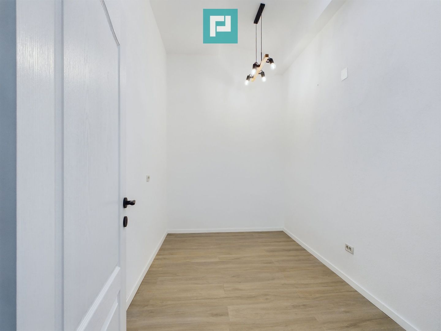 Casă cu 3 camere în Cartierul Verde - Poză 8