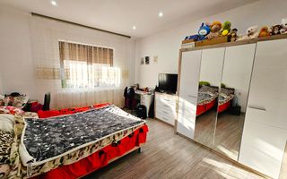 Casă 4 camere, renovată, mobilată, utilată, 410 mp teren, zona Centru - Poză 8