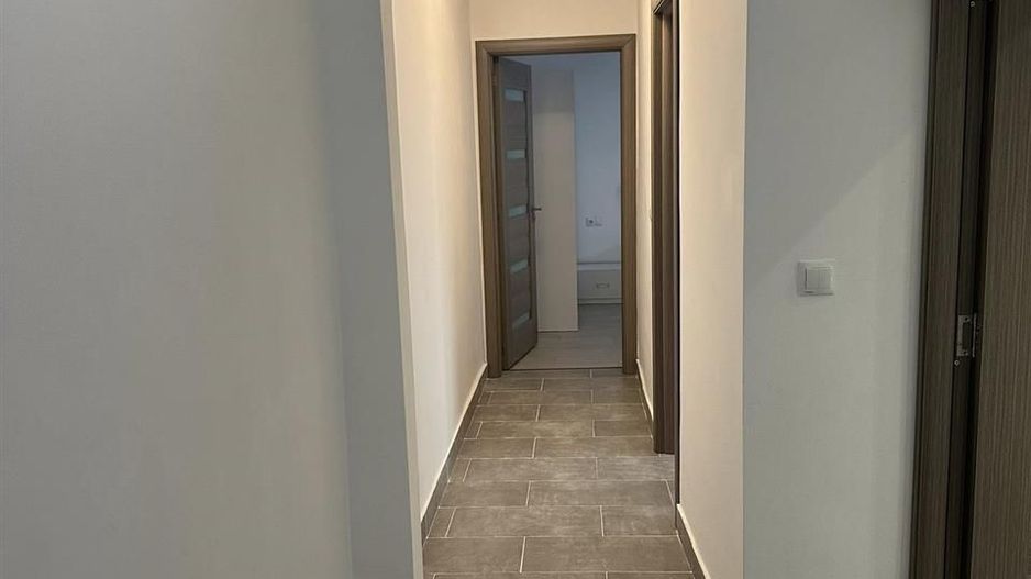 Apartament 2 camere, utracentral, Mall Mercur - Poză 7