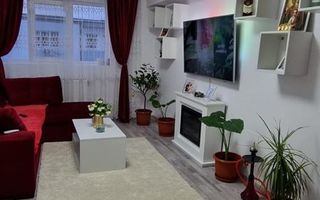 Apartament cu doua camere de vanzare - Poză 1