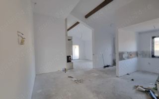 Grand Mobilis vă propune spre vânzare un duplex modern, situat în Ghir - Poză 4