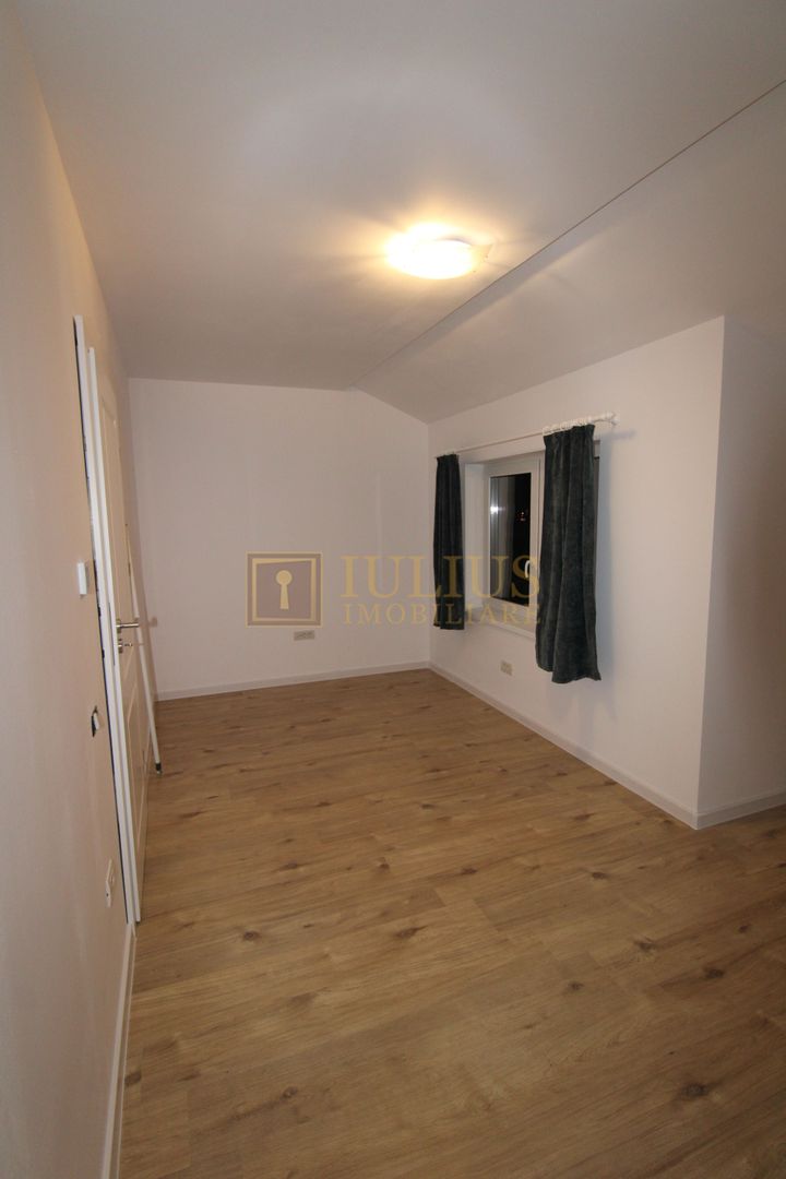 Casa parter + etaj, 3 camere 2 bai terasa gradina gazon prima inchiriere - Poză 14