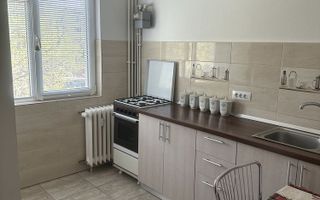 Apartament 2 camere Titan–Auchan, etaj 2/4, bloc reabilitat, mobilat utilat - Poză 4