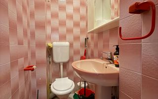 Apartament 3 camere | 2 bai | Renovat | Balcon | V. Aurie - Poză 6