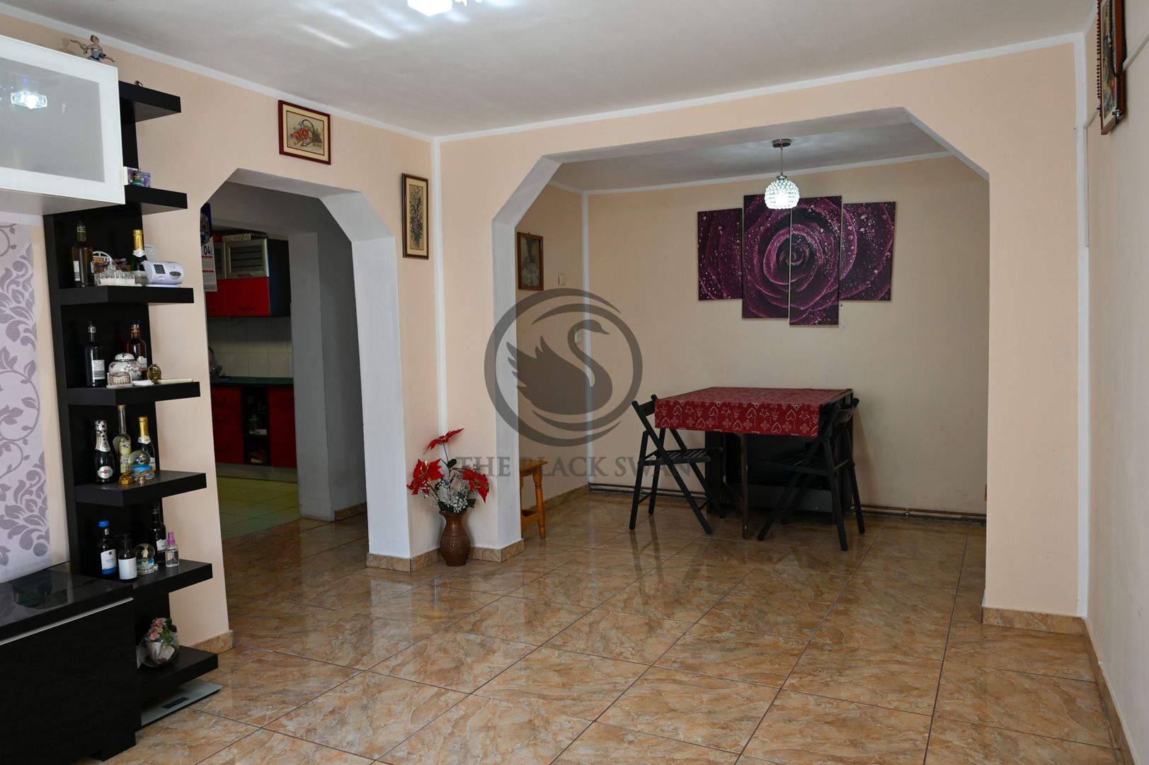 Casa de vanzare | 1.048 Mp teren | Romanesti - Poză 3