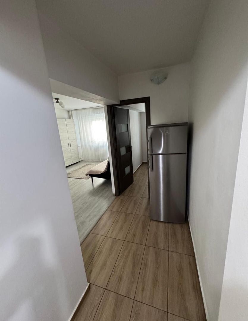 GARSONIERA TURDA, MOBILAT MODERN, BUCATARIE INCHISA, METROU 5 MINUTE - Poză 3