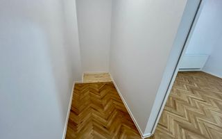 Apartament Ultracentral cu 2 camere complet renovat - de vânzare - Poză 8