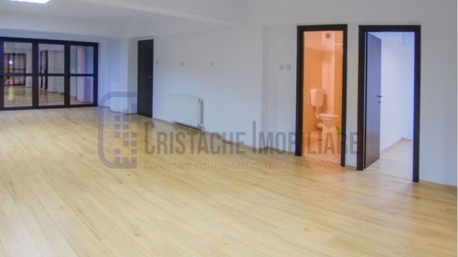 Vila P+3, suprafata utila 345 mp, aflata la 10 min. de P-ta Victoriei - Poză 5