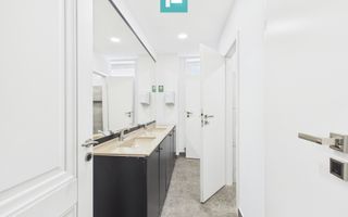 Birouri Ultracentrale, 185,5 mp, Parcare Proprie - Poză 9