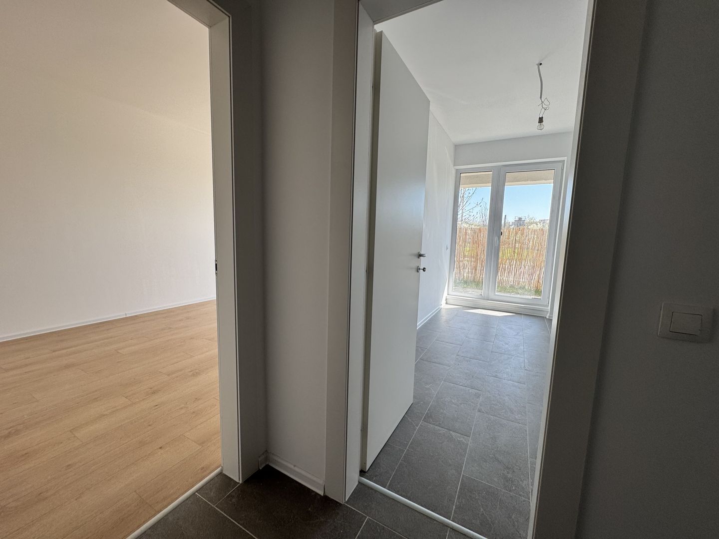 Apartament 2 camere decomandat + Grădină Proprie - Atria Urban Resort - Poză 3